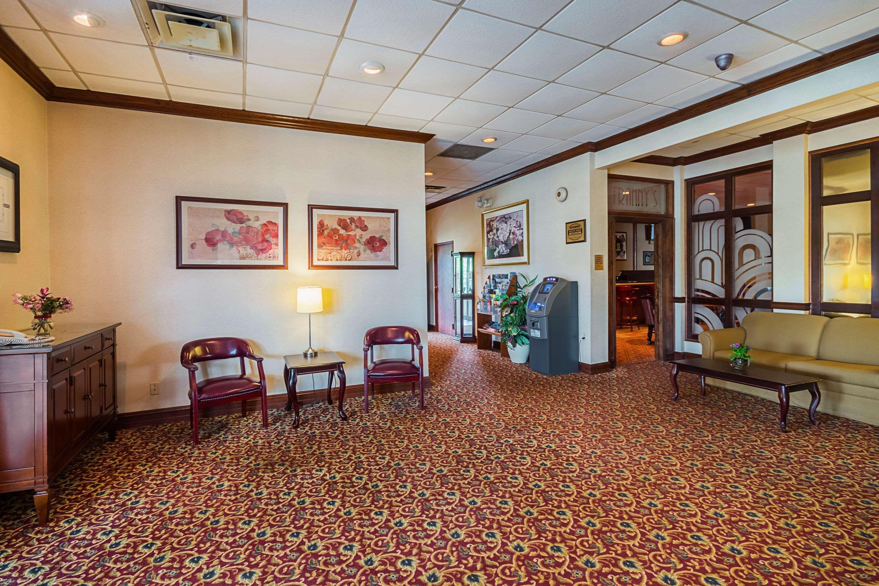 Clarion Inn Fairmont Luaran gambar