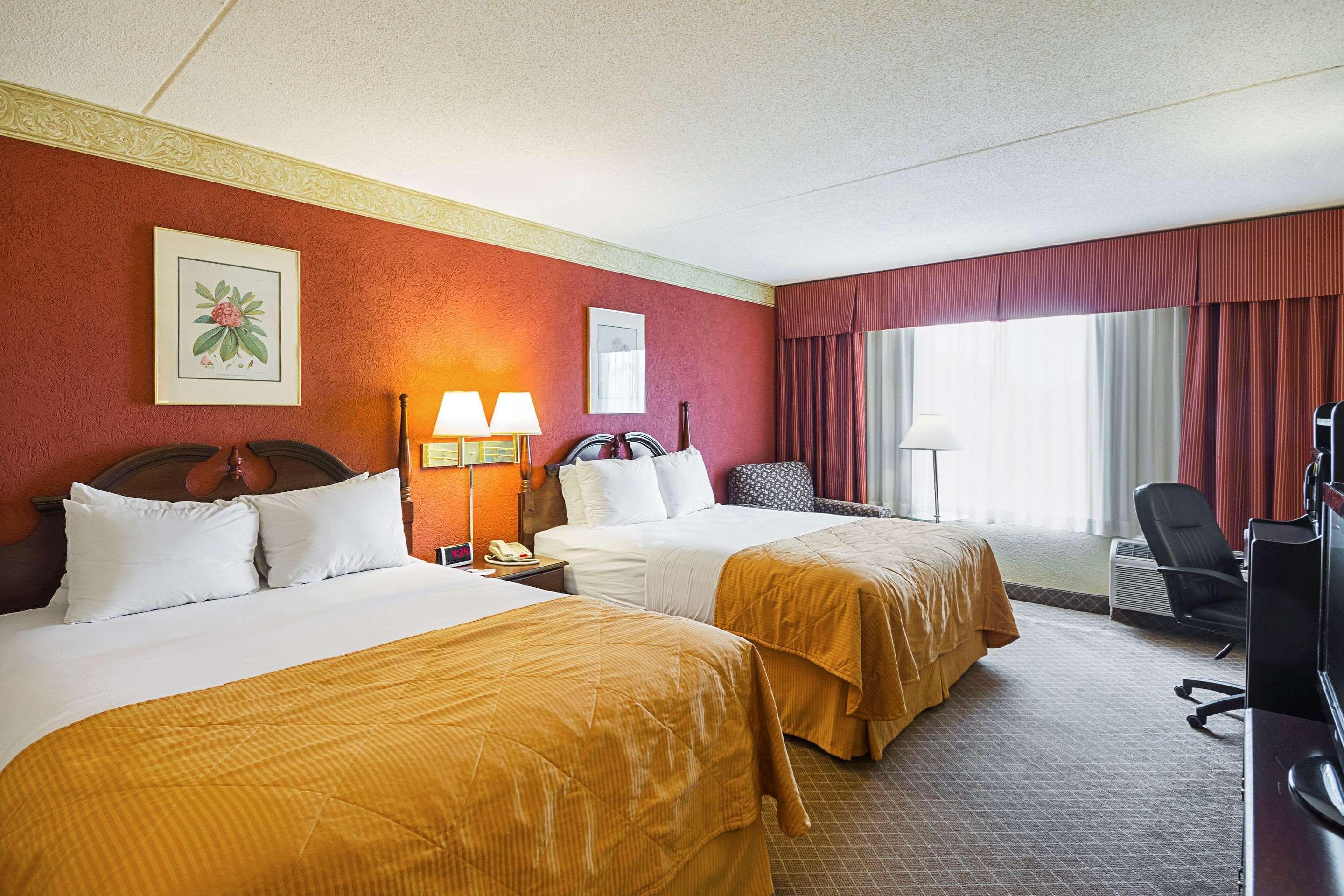 Clarion Inn Fairmont Luaran gambar