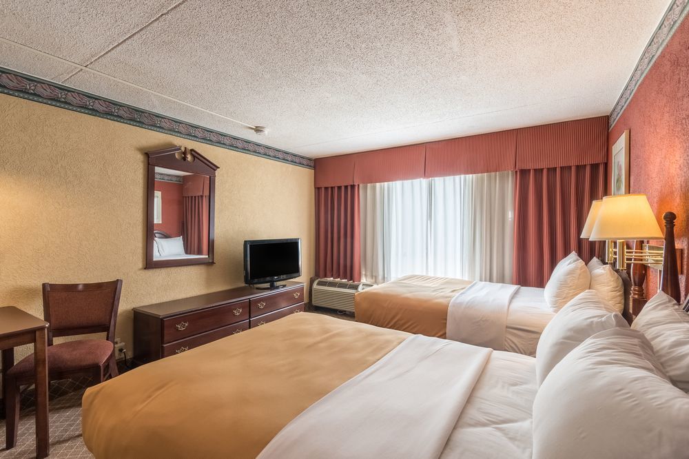 Clarion Inn Fairmont Luaran gambar