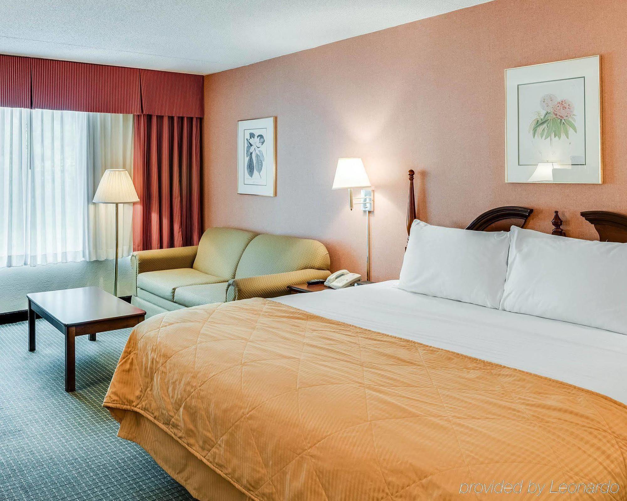 Clarion Inn Fairmont Luaran gambar