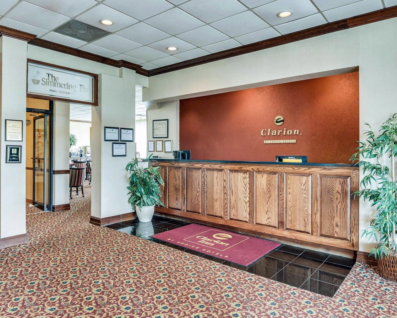 Clarion Inn Fairmont Luaran gambar